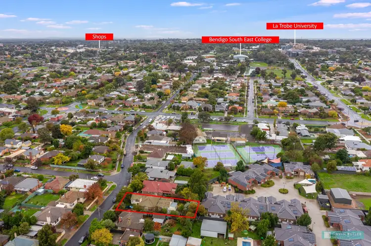 Second view of Homely house listing, 6 Hammer St, Flora Hill VIC 3550
