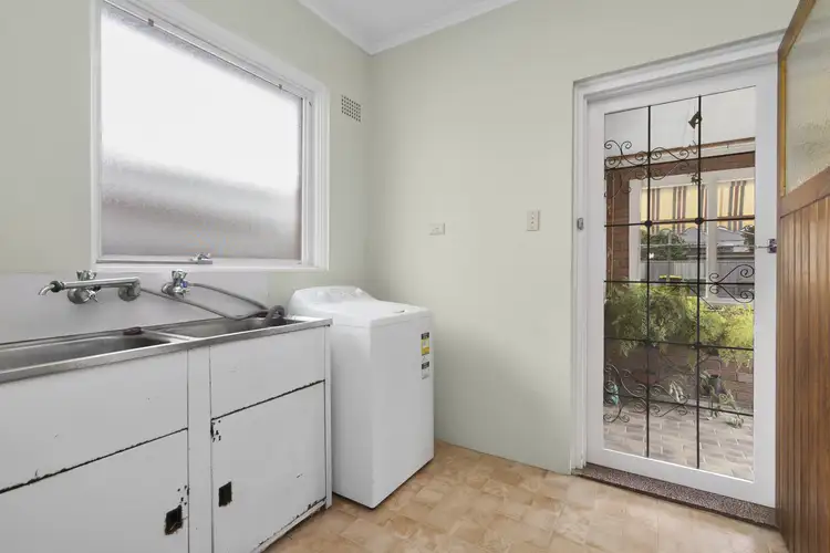 Sixth view of Homely house listing, 30 George St, Goulburn NSW 2580