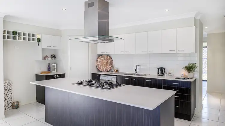 91-93 Carrigan Way, Gleneagle QLD 4285