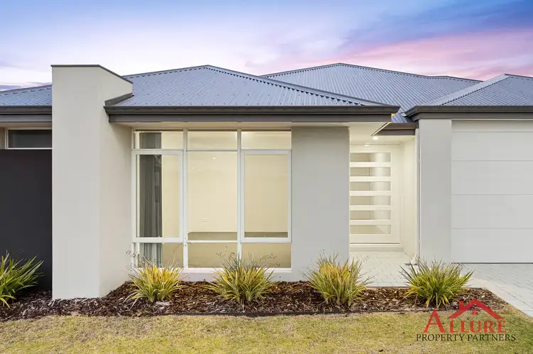 Second view of Homely house listing, 18 Elderslie Rise, Madora Bay WA 6210