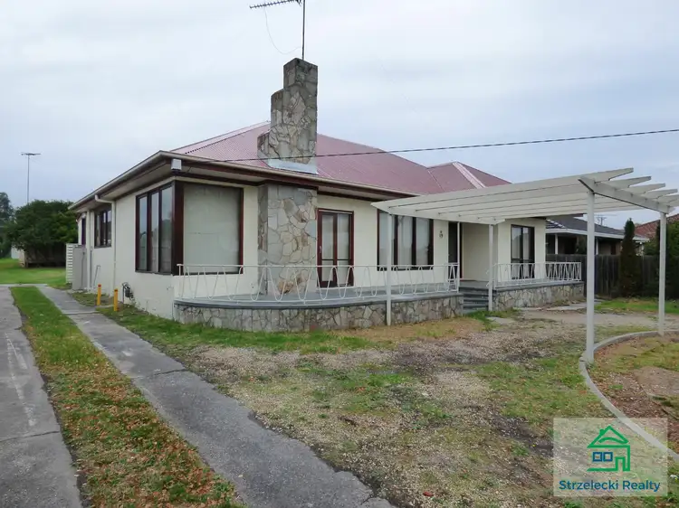 119 Lloyd St, Moe VIC 3825