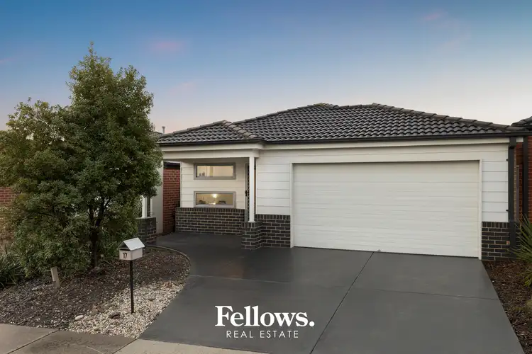 17 Rockford Street, Pakenham VIC 3810