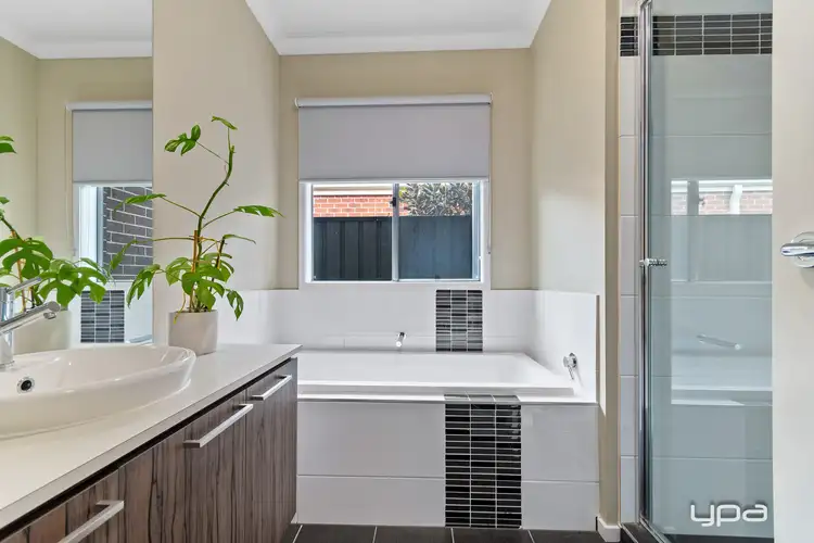 Fifth view of Homely house listing, 5 Muir Way, Mernda VIC 3754