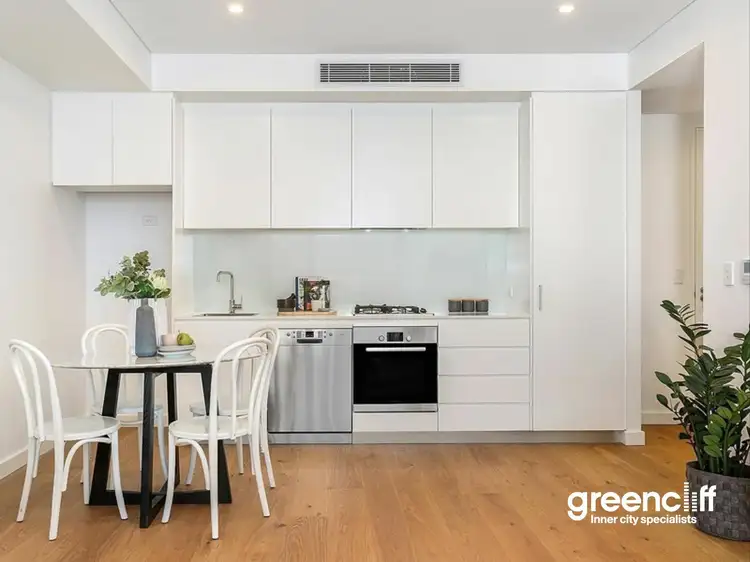 807 New Canterbury Road, Dulwich Hill NSW 2203