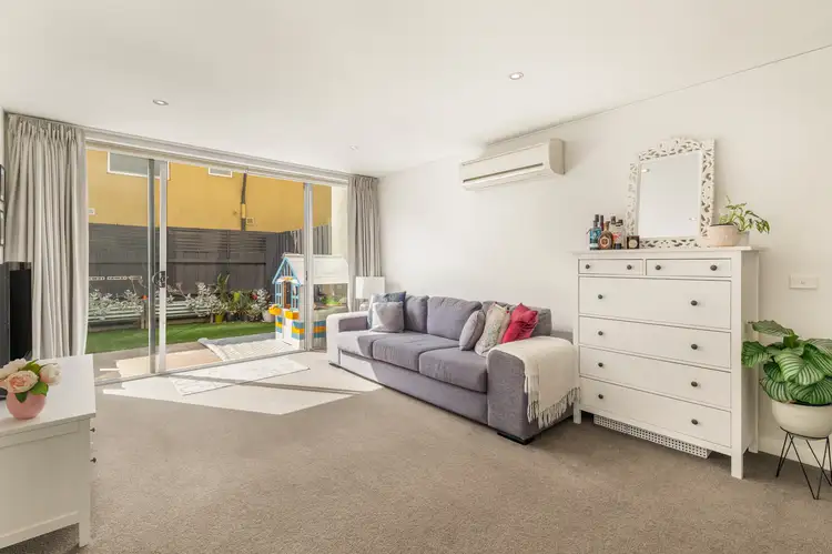Fourth view of Homely apartment listing, 4/237 Hampton St, Hampton VIC 3188