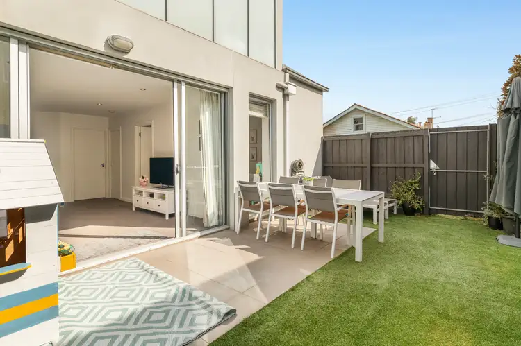 Fifth view of Homely apartment listing, 4/237 Hampton St, Hampton VIC 3188