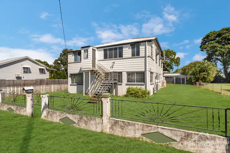 30 Clarendon St, Hyde Park QLD 4812