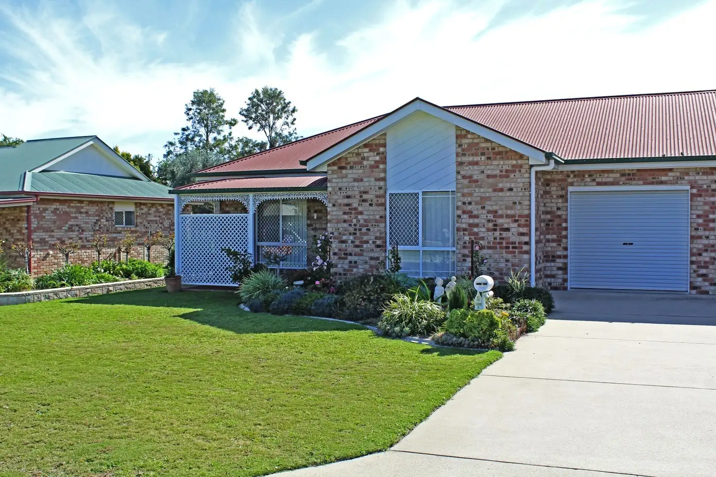 Main view of Homely unit listing, 2/2 Bell Pl, Warwick QLD 4370