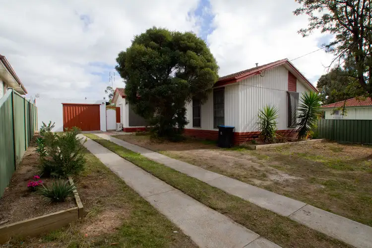 7 Meggs Court, California Gully VIC 3556