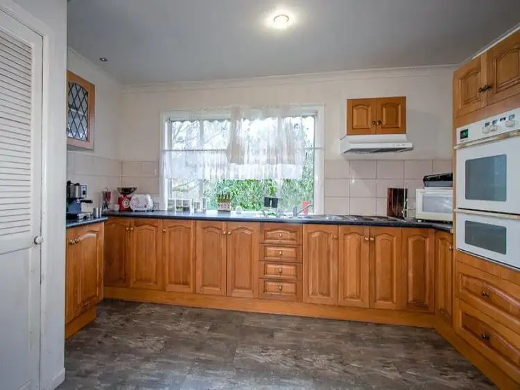 Sixth view of Homely house listing, 6 Beattie Court, Gisborne VIC 3437