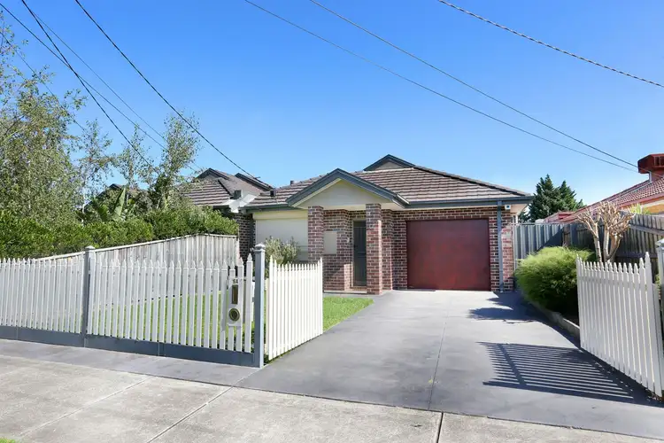 5A Groves Street, Keilor East VIC 3033