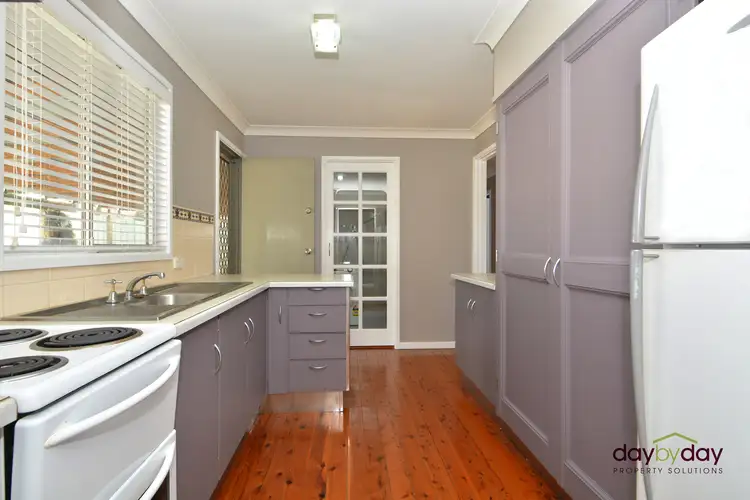 Fifth view of Homely house listing, 10 McCarthy St, Minmi NSW 2287