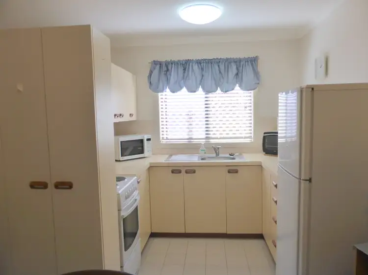 Fourth view of Homely unit listing, 3/16 Eversleigh Rd, Scarborough QLD 4020