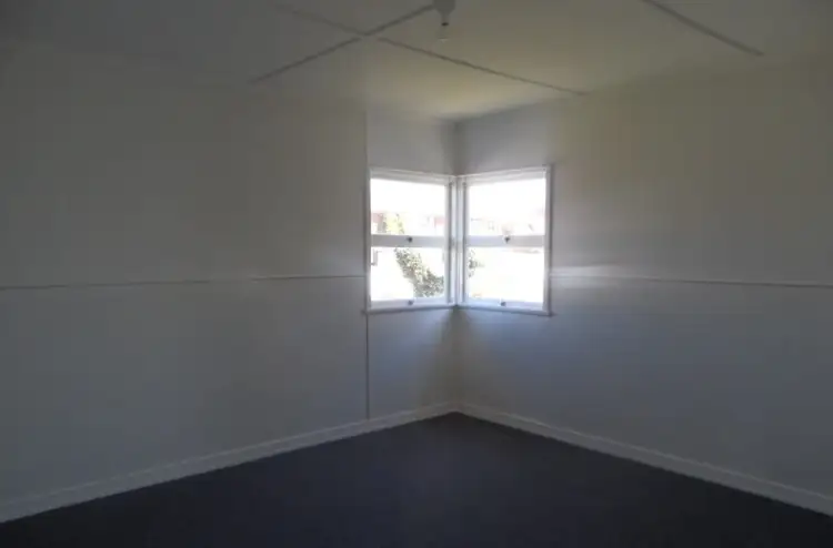 Fifth view of Homely house listing, 18 Pierpoint St, Stanthorpe QLD 4380