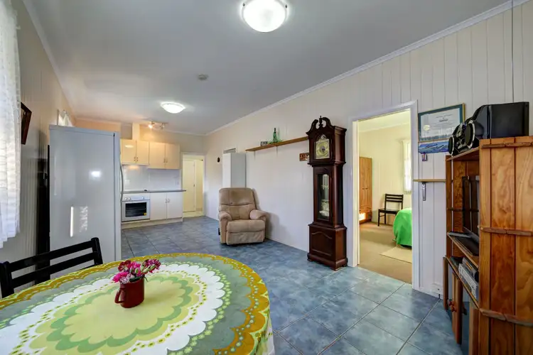 Fifth view of Homely house listing, 2 FINUCANE Street, Burnett Heads QLD 4670