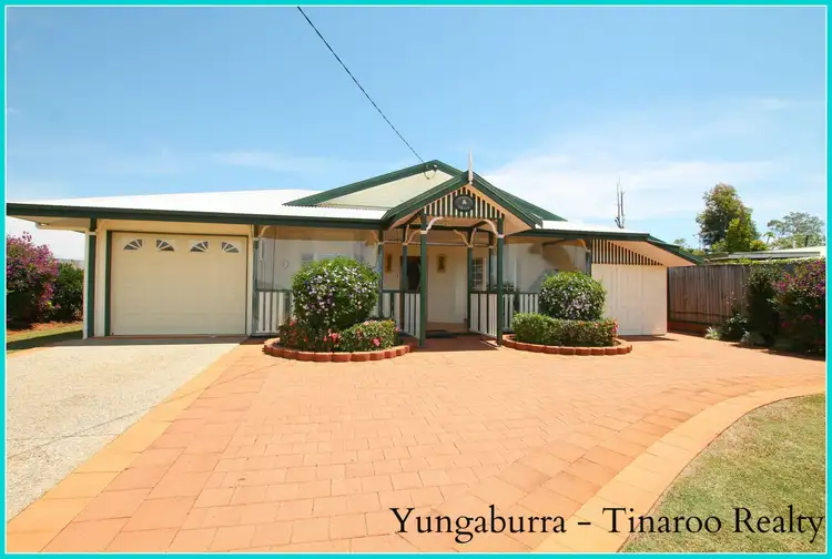 7 Tinaburra Drive, Yungaburra QLD 4884