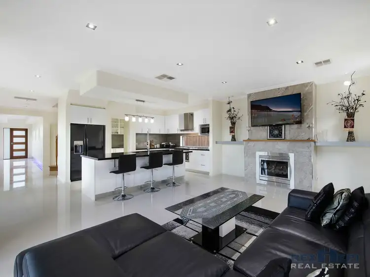 Third view of Homely house listing, 2 Freshfields Drive, Cranbourne North VIC 3977