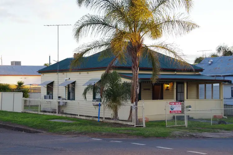 19 Russell Street, Werris Creek NSW 2341