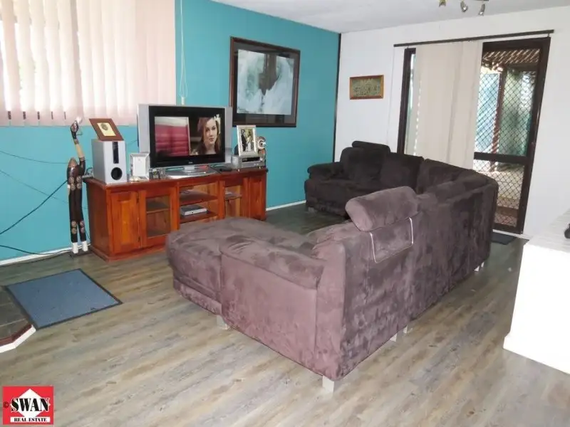 Main view of Homely house listing, 27 Dagmar Way, Swan View WA 6056