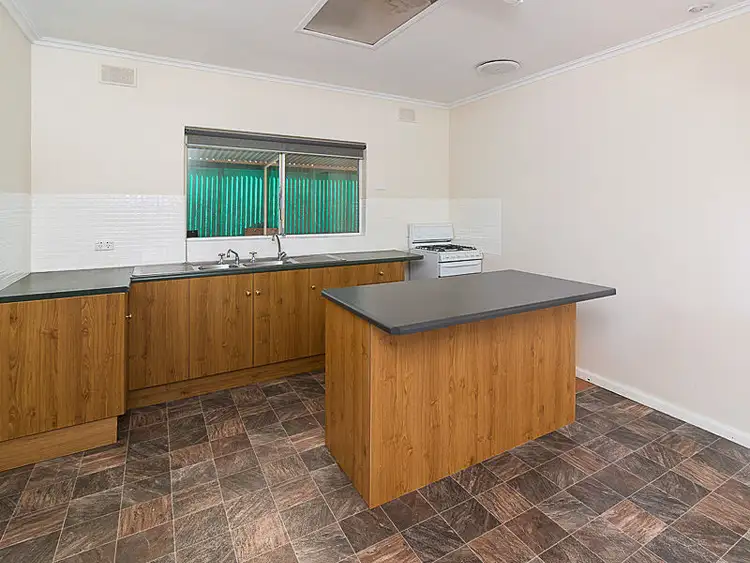 Fifth view of Homely house listing, 86 McHenry Street, Murray Bridge SA 5253