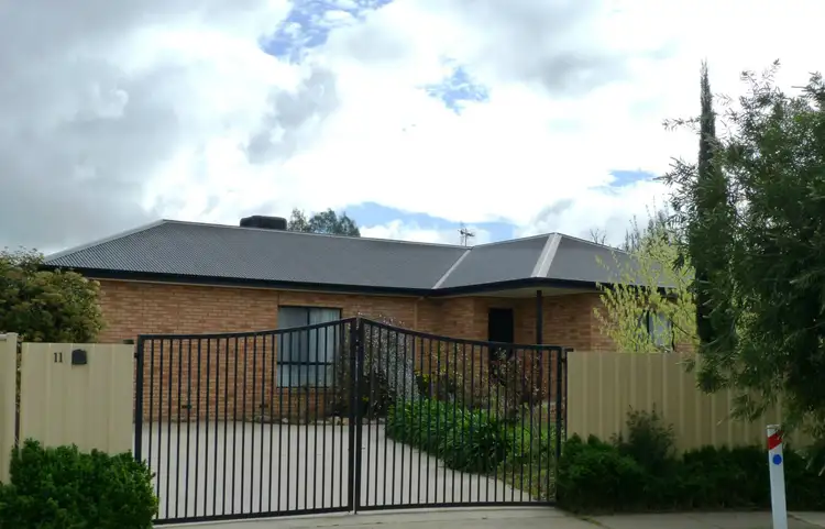 11 Robinson Court, Benalla VIC 3672