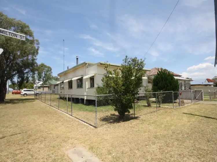 16 Hamilton Street, Warwick QLD 4370