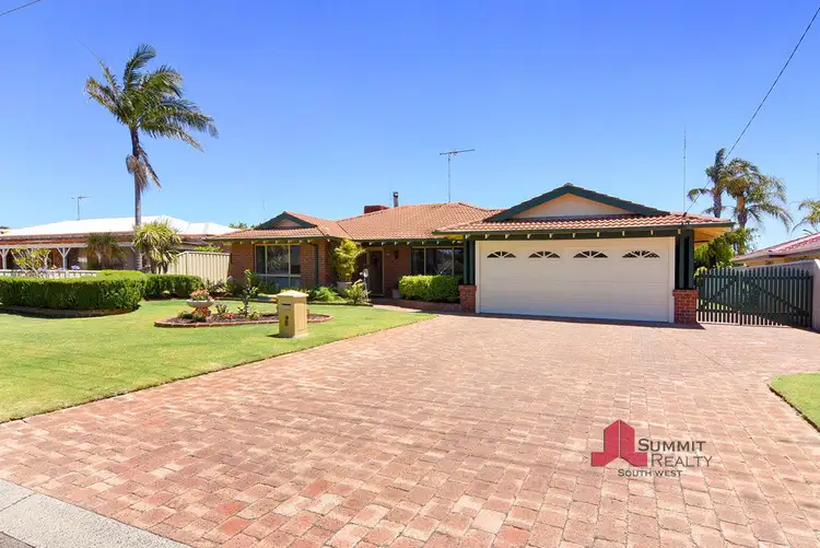 Second view of Homely house listing, 8 Payton Way, Usher WA 6230