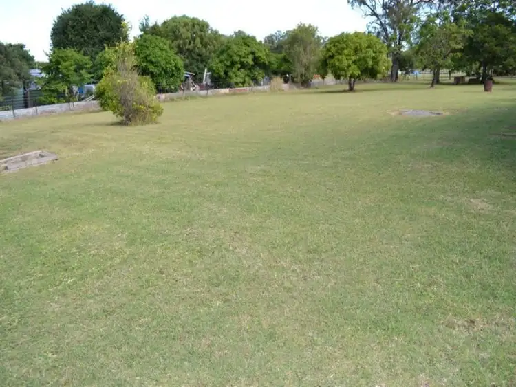 Sixth view of Homely house listing, 25 BOWER Street, Stanwell QLD 4702