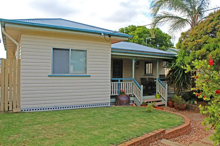 19 Wilga Avenue, Warwick QLD 4370