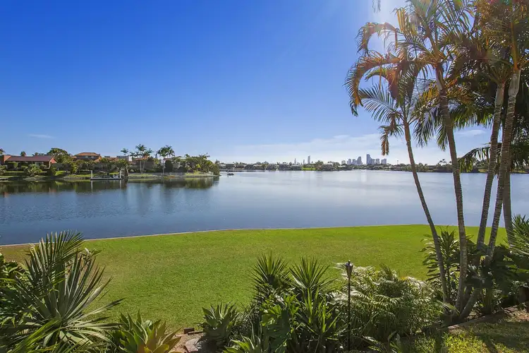 44/300 Cottesloe Drive, Mermaid Waters QLD 4218