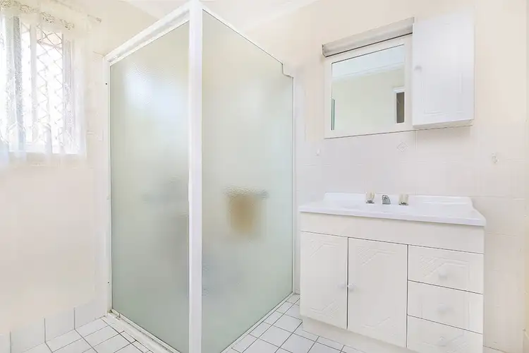 Sixth view of Homely unit listing, 33/1 Peregrine Drive, Wurtulla QLD 4575