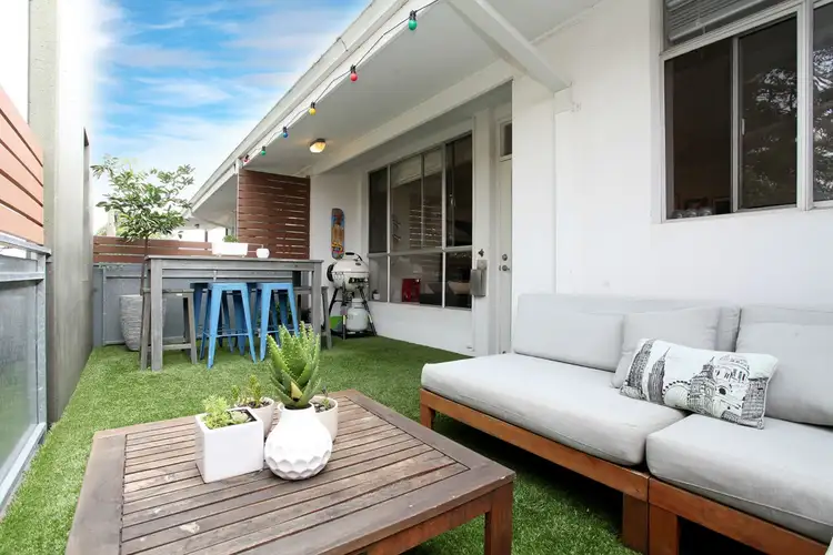 6/39 Kinsella Street, Joondanna WA 6060