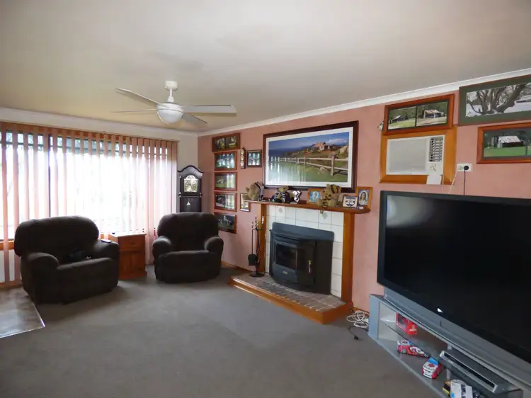 Third view of Homely house listing, 25 Western Avenue, Newborough VIC 3825