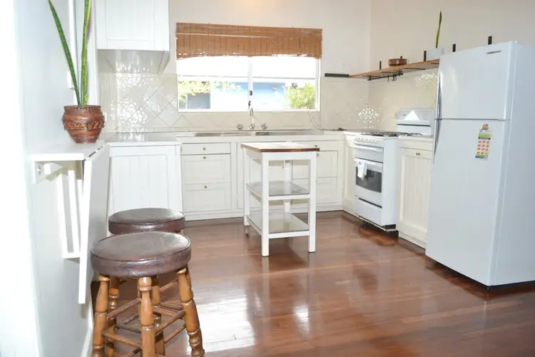 17 Union St, Donnybrook WA 6239