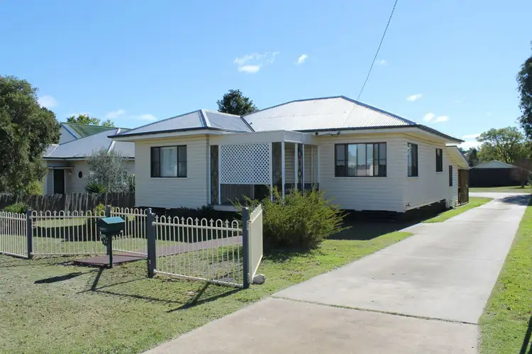 31 Albert Street, Warwick QLD 4370