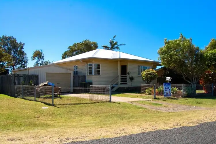 4 SCOTT Street, Burnett Heads QLD 4670