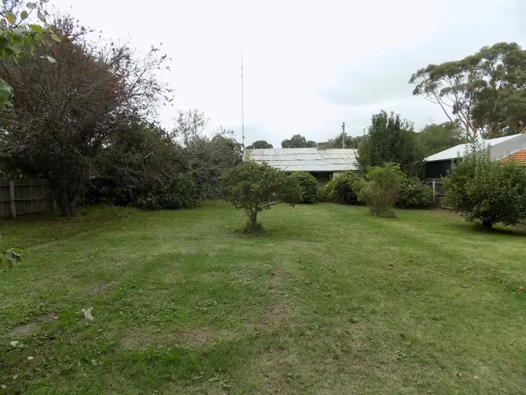 Third view of Homely house listing, 5 Charles Street, Maffra VIC 3860