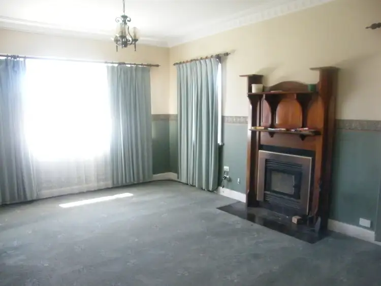 Third view of Homely house listing, 5 Enid St, Bairnsdale VIC 3875