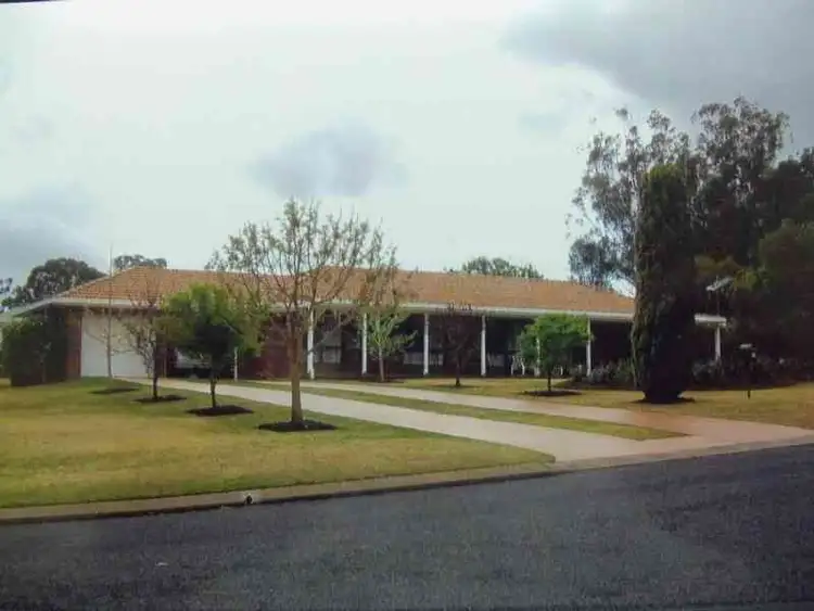 13 Panorama Court, Warwick QLD 4370