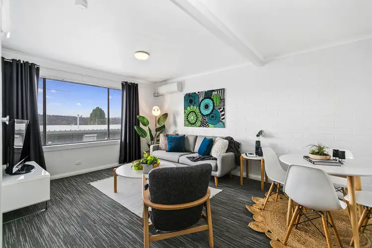 1/9 Mctavish Ave, North Hobart TAS 7000
