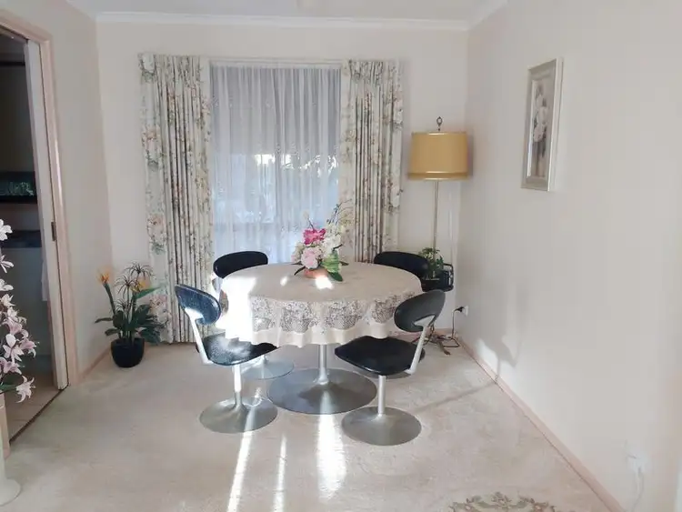 Fifth view of Homely house listing, 2 Paula Court, Kangaroo Flat VIC 3555
