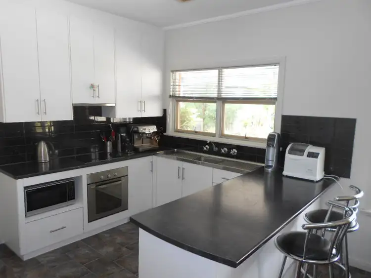 Second view of Homely house listing, 28 Kilmarnock Terrace, Jamestown SA 5491