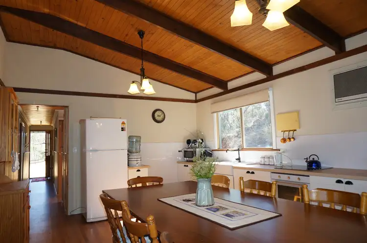 295 Timber Creek Cres, Toodyay WA 6566