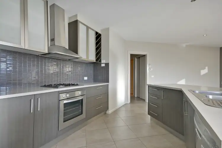 Sixth view of Homely house listing, 7 Saville Court, Traralgon VIC 3844