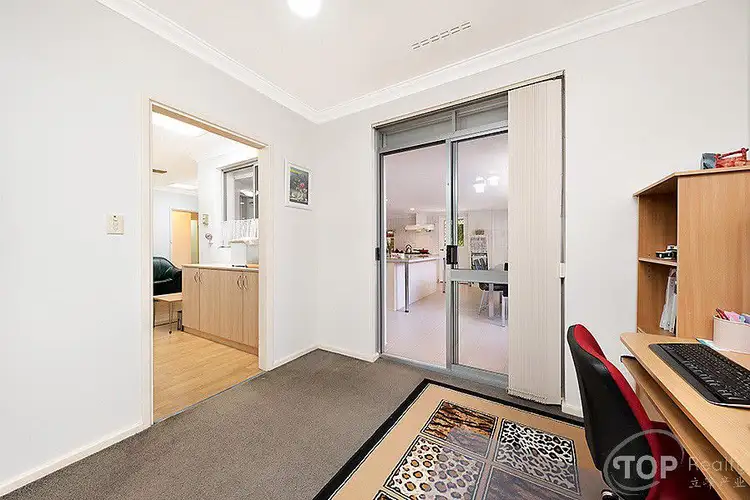 Fourth view of Homely house listing, 5 Kingfisher Loop, Willetton WA 6155