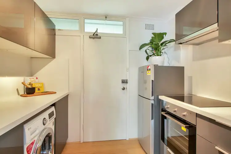 Fifth view of Homely unit listing, 19/1 McDonald Street, Potts Point NSW 2011