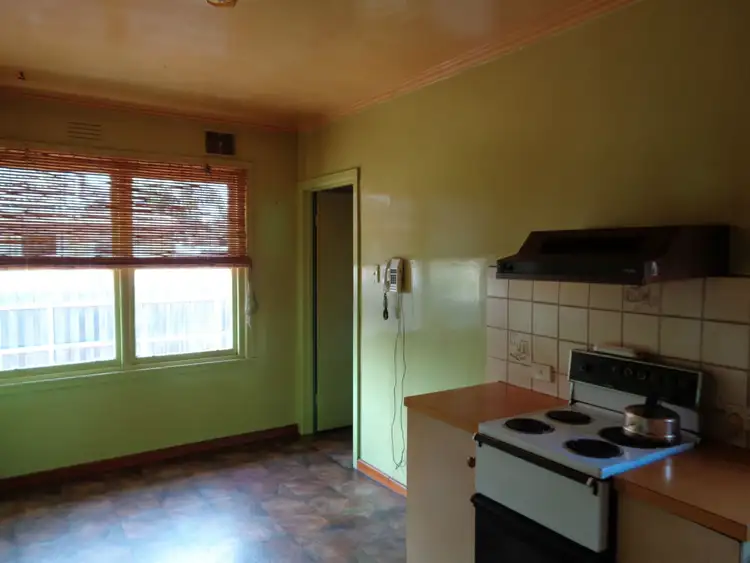 Sixth view of Homely house listing, 411 Main Street, Bairnsdale VIC 3875