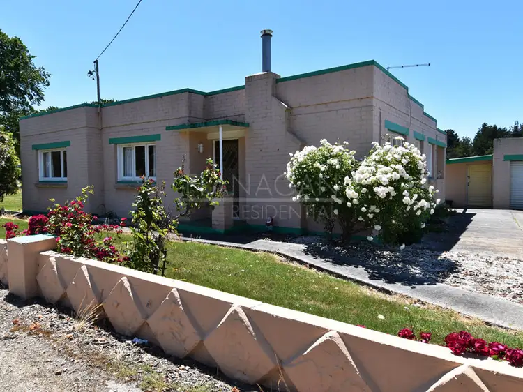 72-74 Weld Street, Beaconsfield TAS 7270