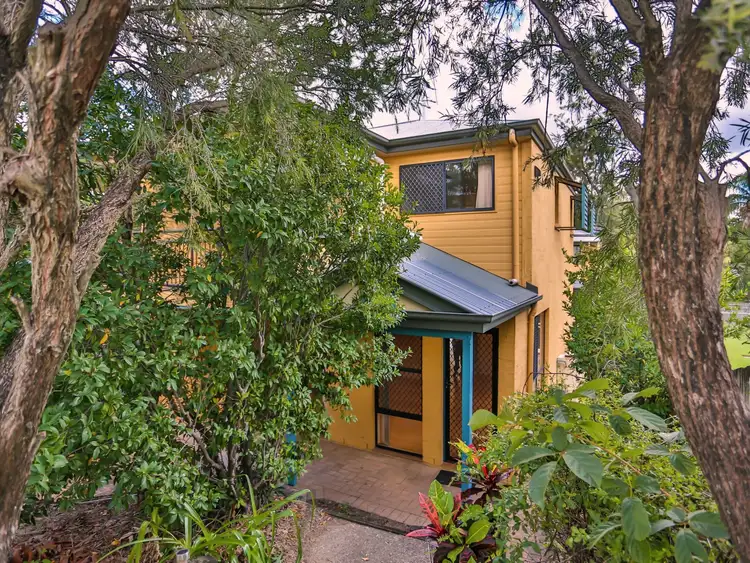 Sixth view of Homely townhouse listing, 2/10 Redarc Street, Fairfield QLD 4103