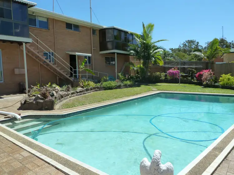 Second view of Homely house listing, 318 Elizabeth Avenue, Clontarf QLD 4019